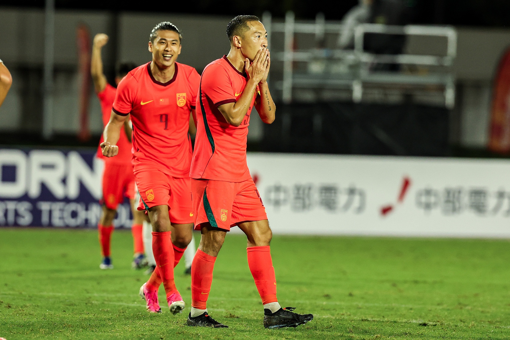 热刺U21vs曼城U21直播_热刺U21vs曼城U21高清直播在线观看_热刺U21vs曼城U21全场录像回放